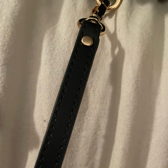 Michael Kors Large Double Zip Wallet / Wristlet with Blk/Wht Color Block - Picture 13 of 16